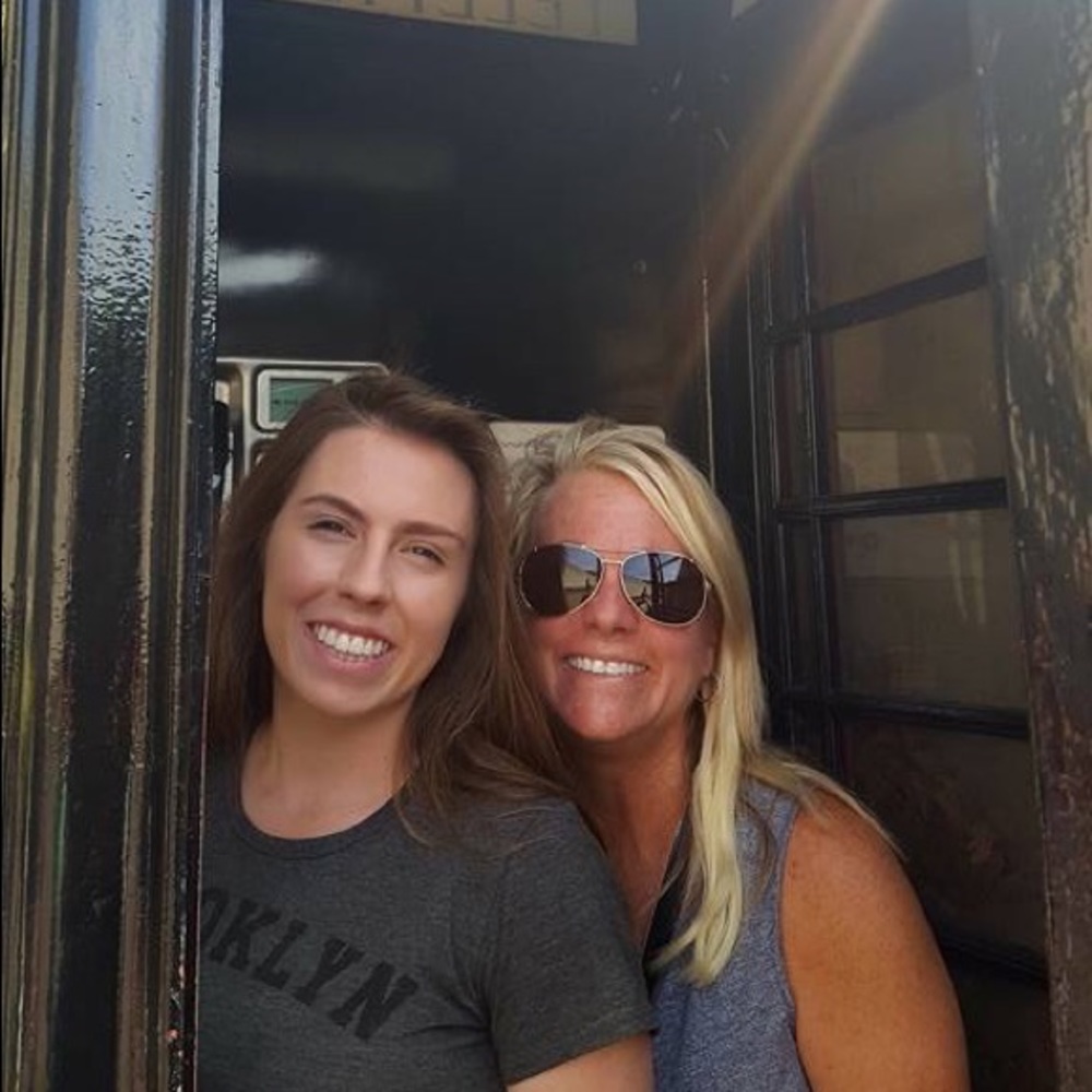 Meet your Posher, Robyn